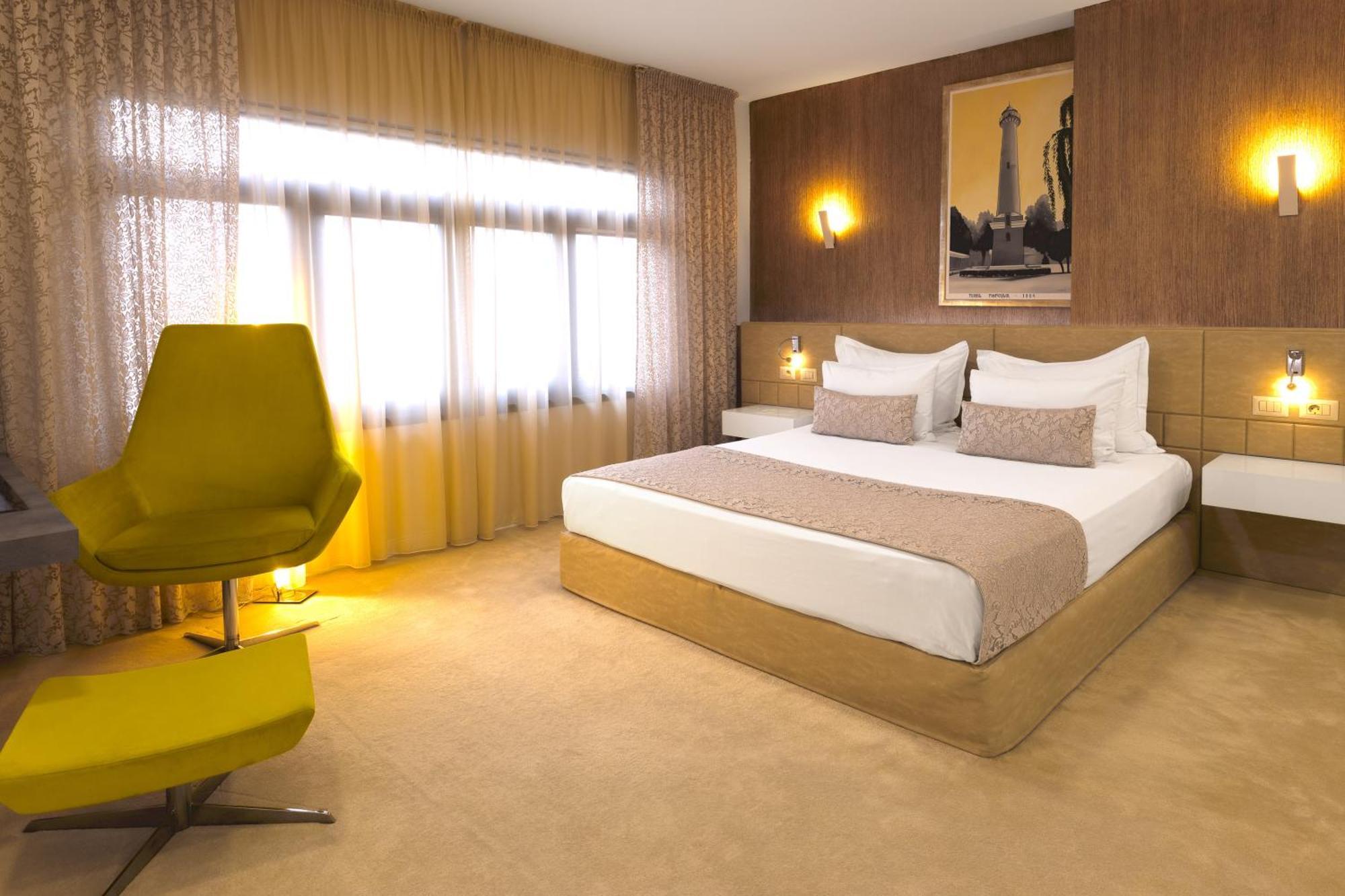 Hotel Vila Class 사투마레 외부 사진