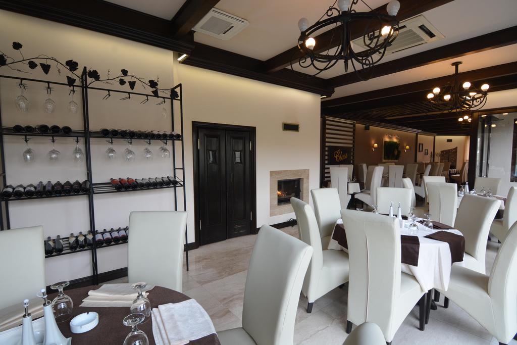 Hotel Vila Class 사투마레 외부 사진